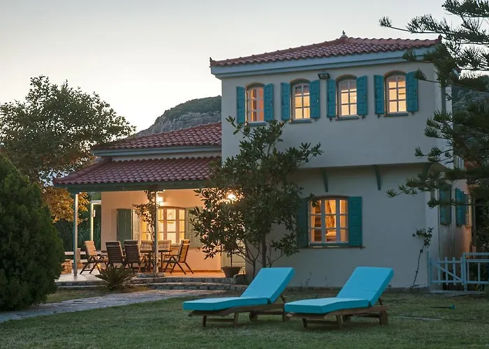 Aeolos Villa